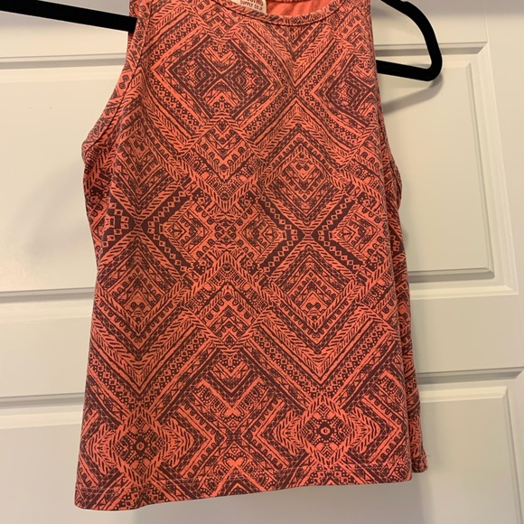 Crop Top - Picture 3 of 3